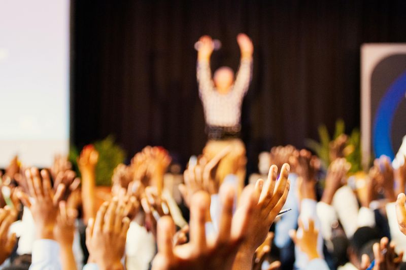 6 reasons you need to attend the Sales Enablement Festival